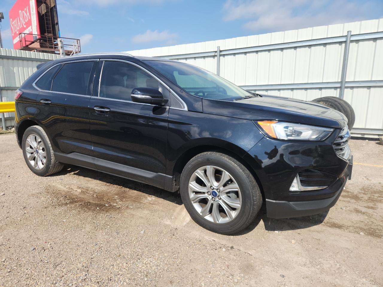 2019 Ford Edge Titanium - Фото 4
