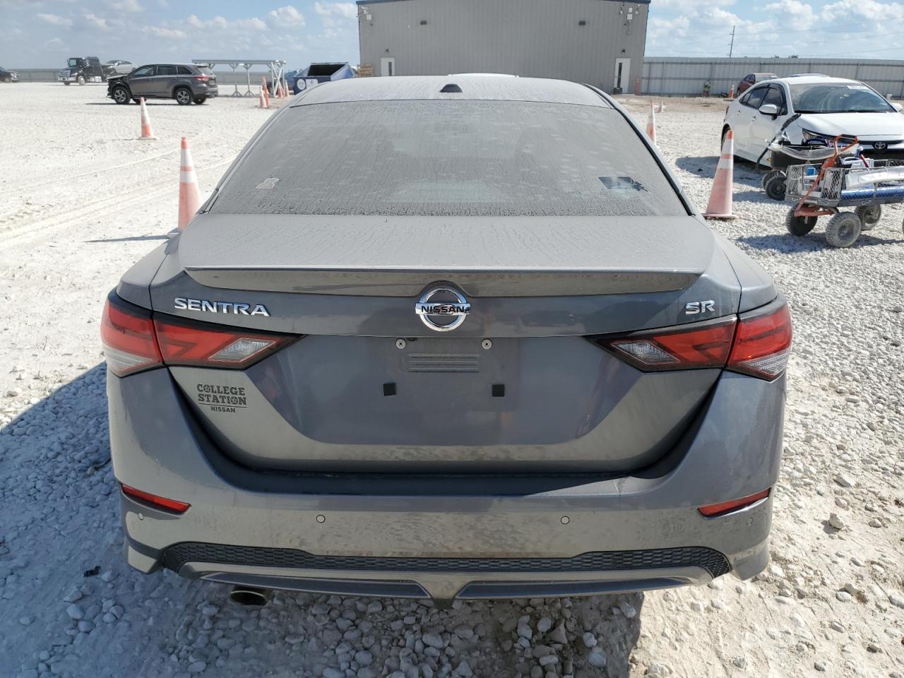 2021 Nissan Sentra Sr - Фото 6
