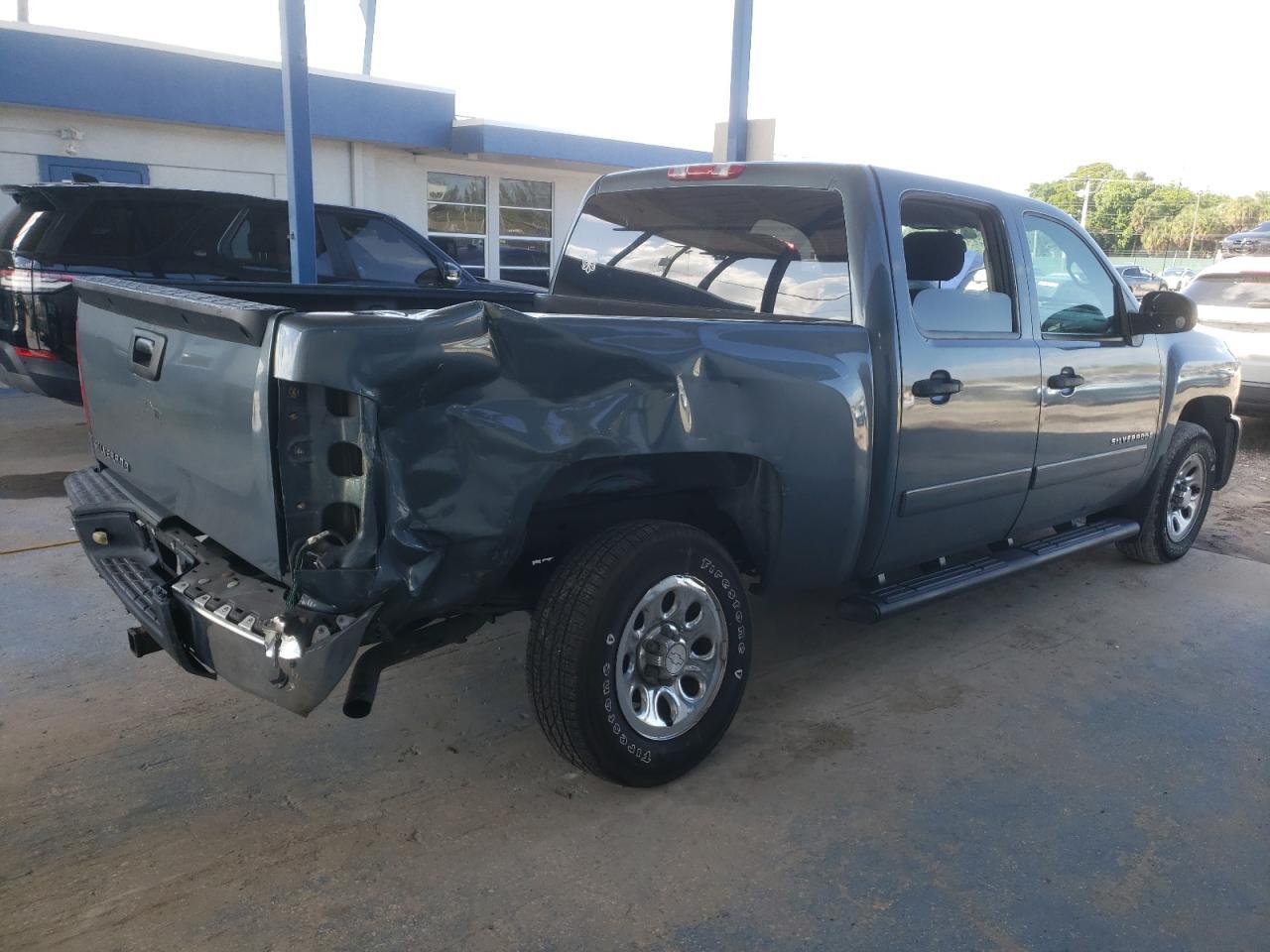 2008 Chevrolet Silverado C1500 - Фото 3