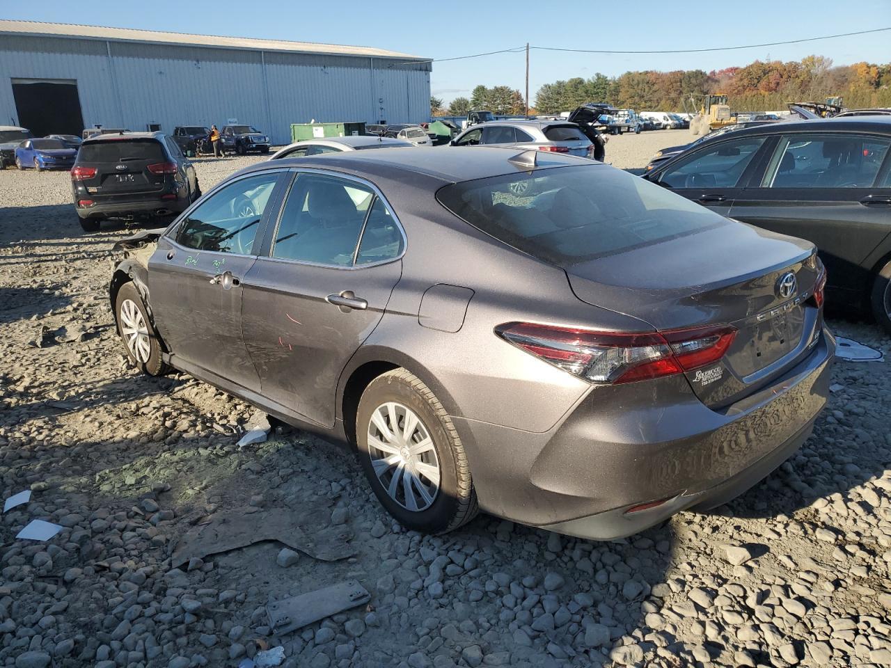 2022 Toyota Camry Le - Image 2