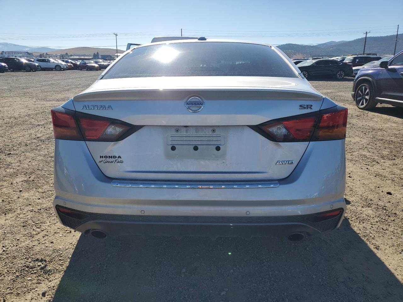 2020 Nissan Altima Sr - Фото 6