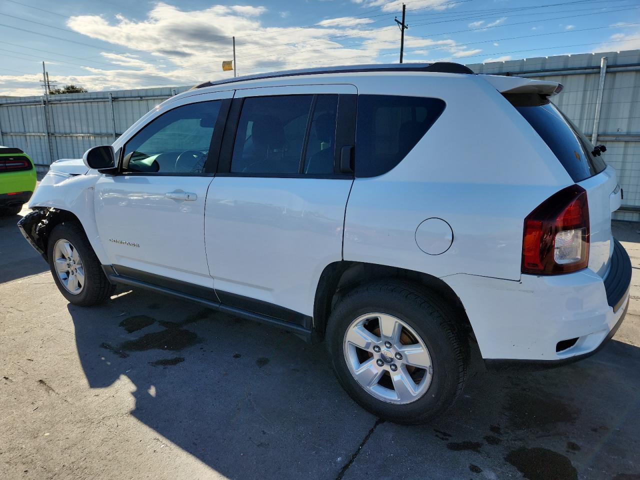 2016 Jeep Compass Latitude - Фото 2