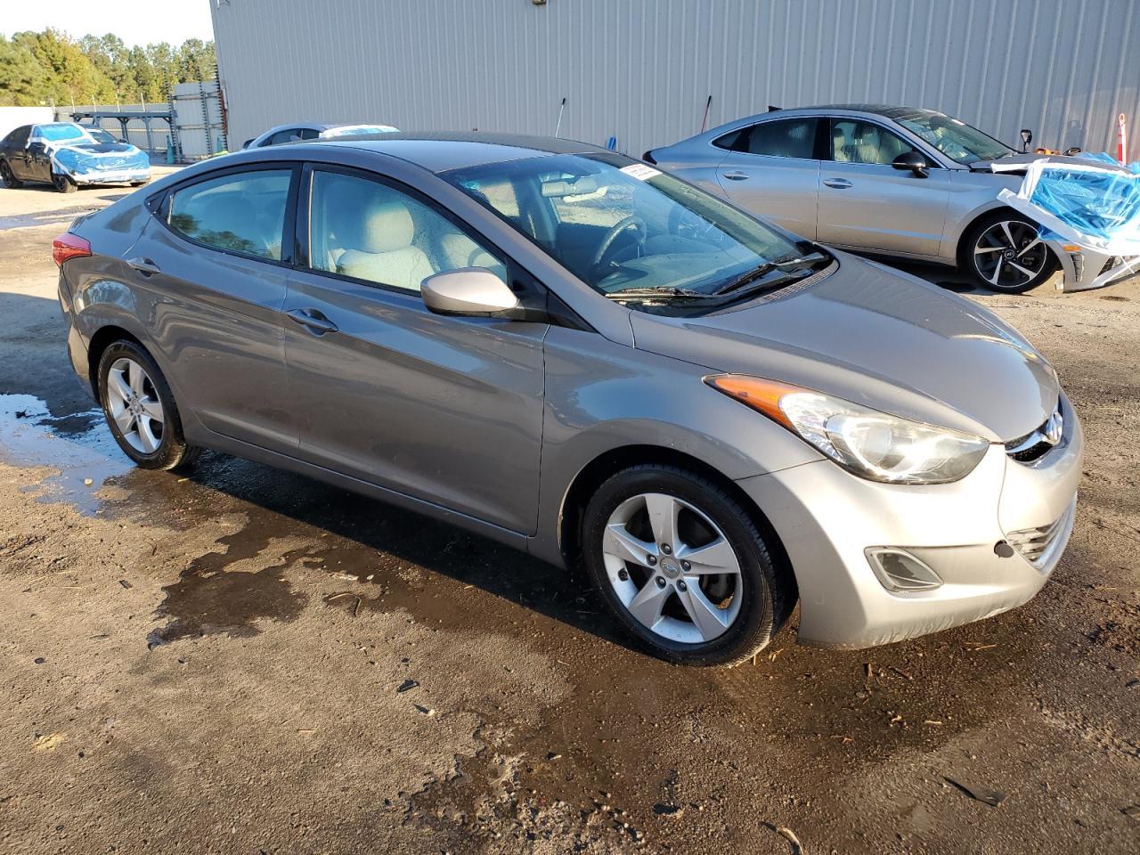 2013 Hyundai Elantra Gls - Фото 4