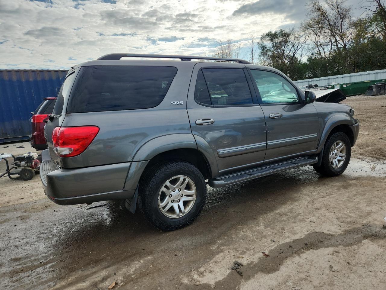 2005 Toyota Sequoia Sr5 - Фото 3