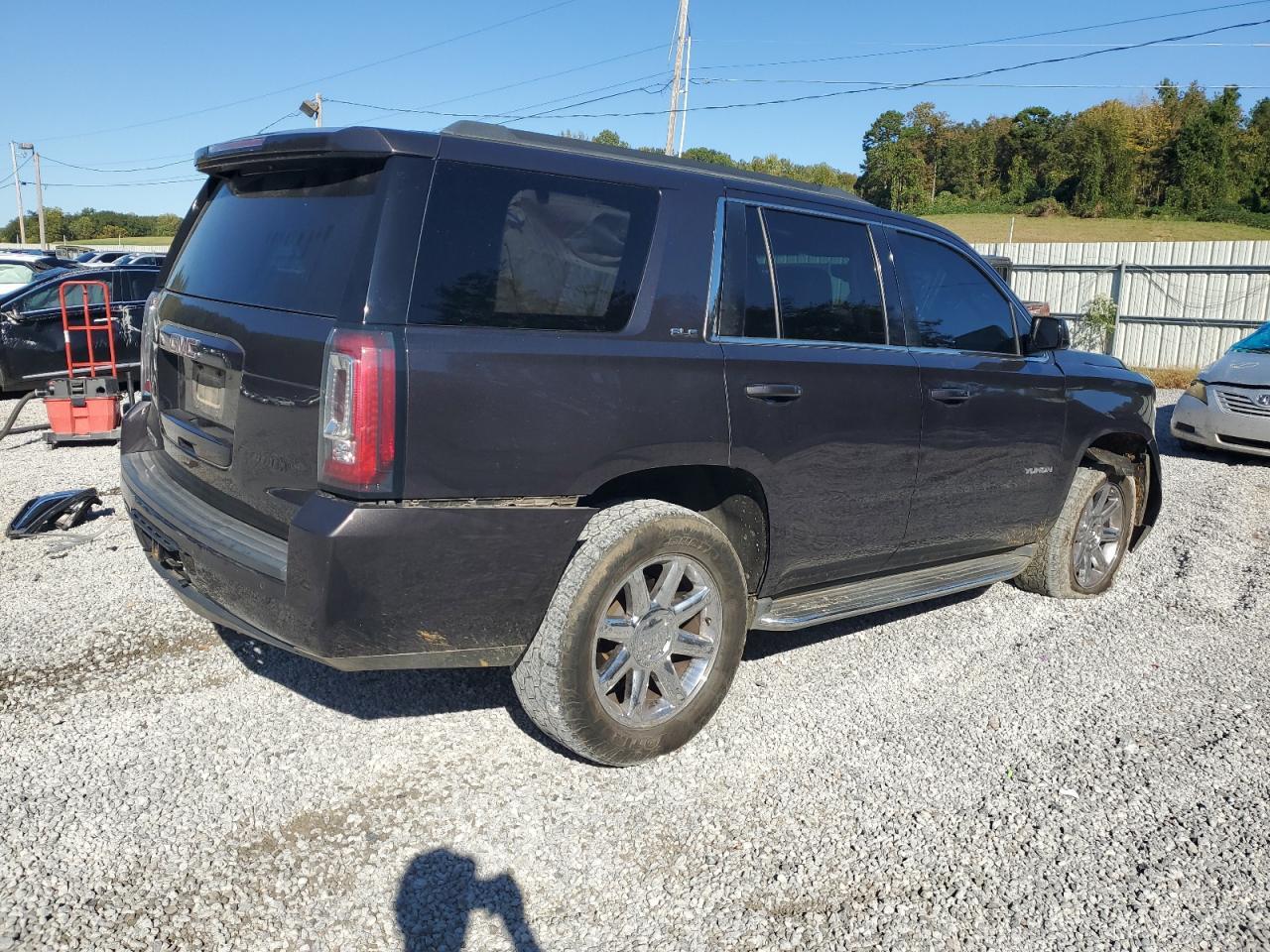 2016 GMC Yukon Sle - Фото 3