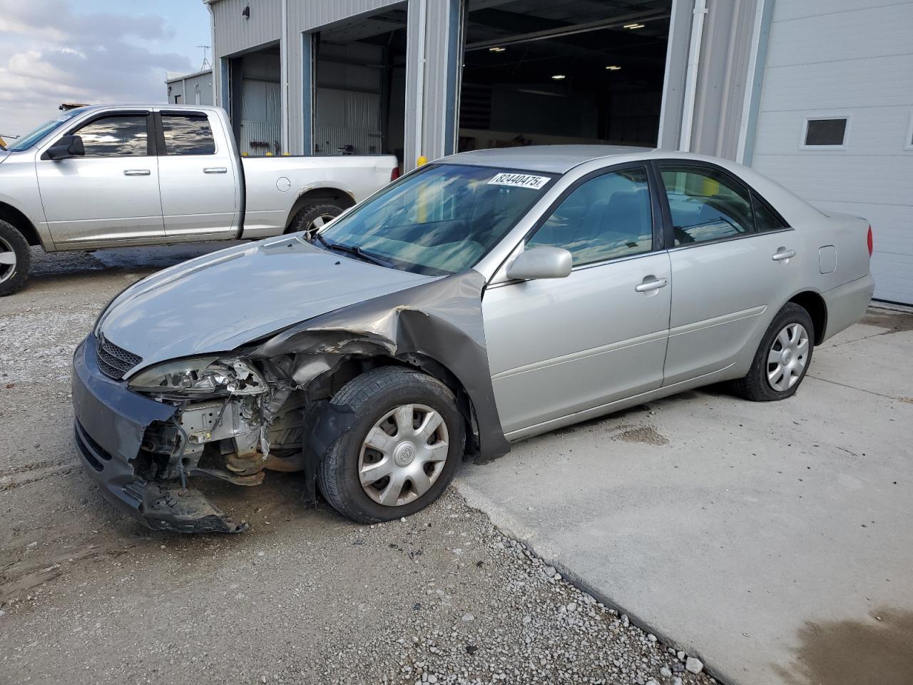 2004 Toyota Camry Le