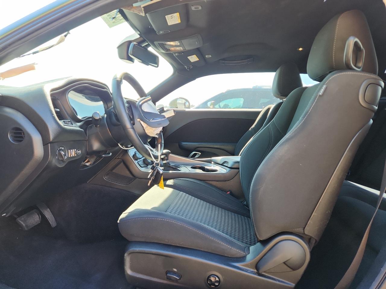 2019 Dodge Challenger Sxt - Image 7