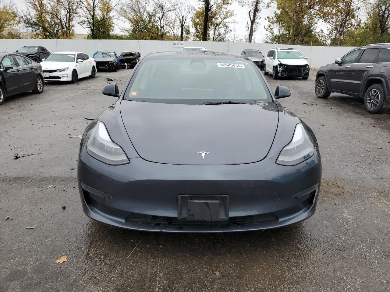 2023 Tesla Model 3 - Image 5