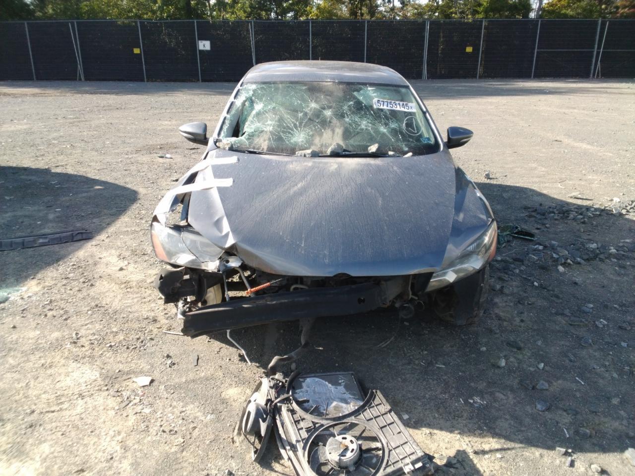 2012 Volkswagen Passat S - Фото 5