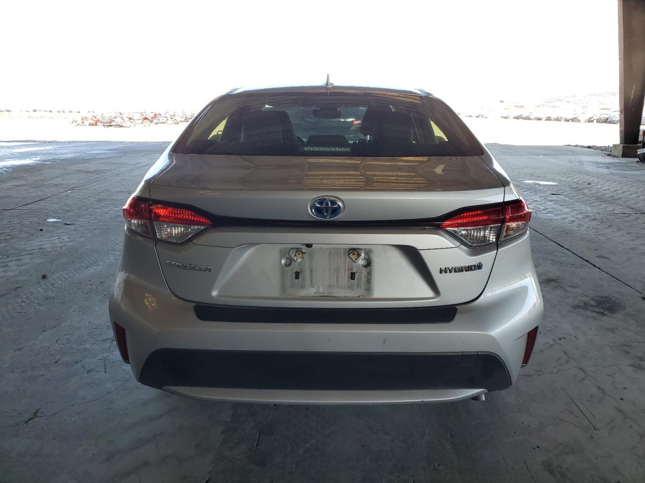 2021 Toyota Corolla Le - Image 6
