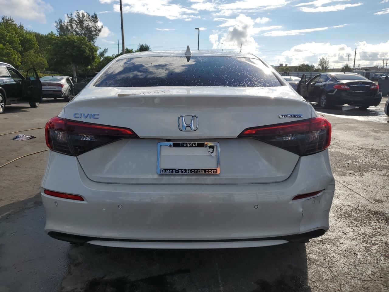 2024 Honda Civic Touring - Фото 6