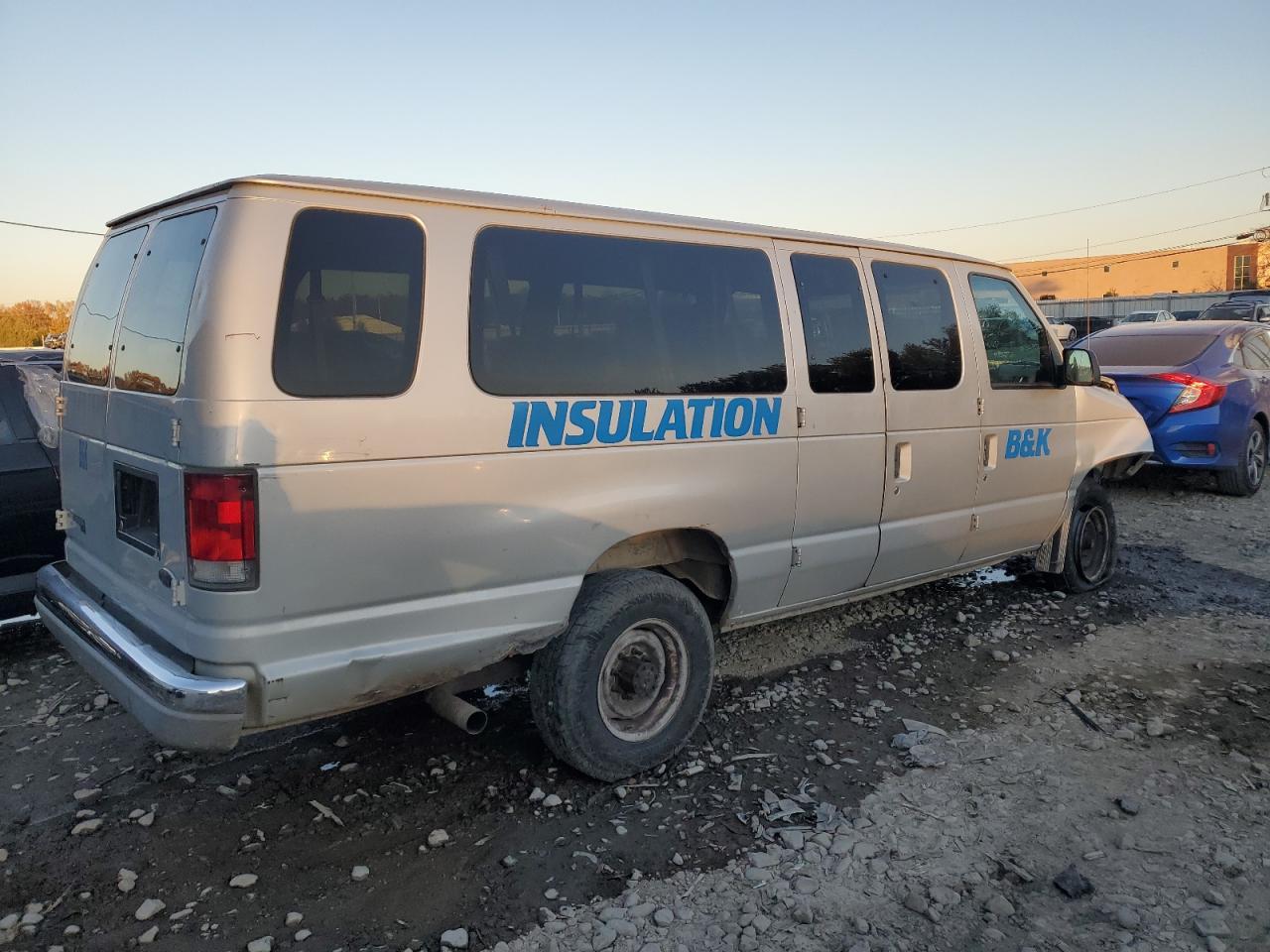 1998 Ford Econoline - Фото 3