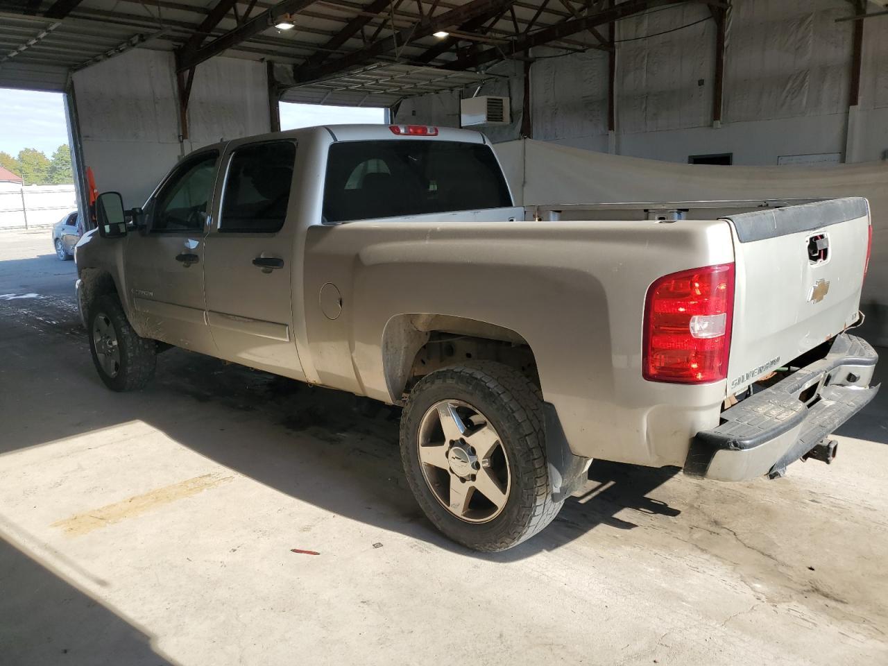 2007 Chevrolet Silverado K2500 Heavy Duty - Image 2