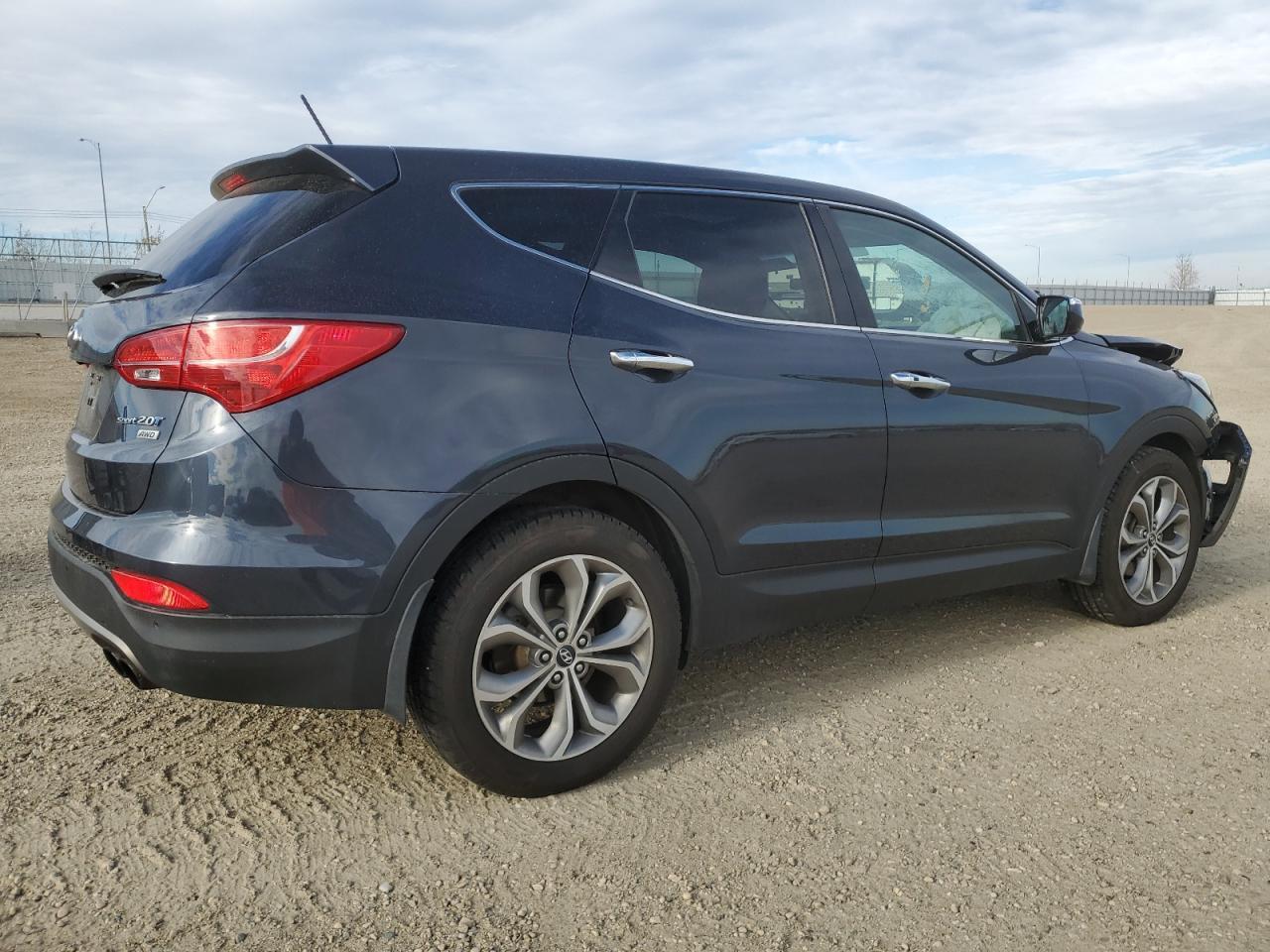 2013 Hyundai Santa Fe Sport 2.0T - Image 3