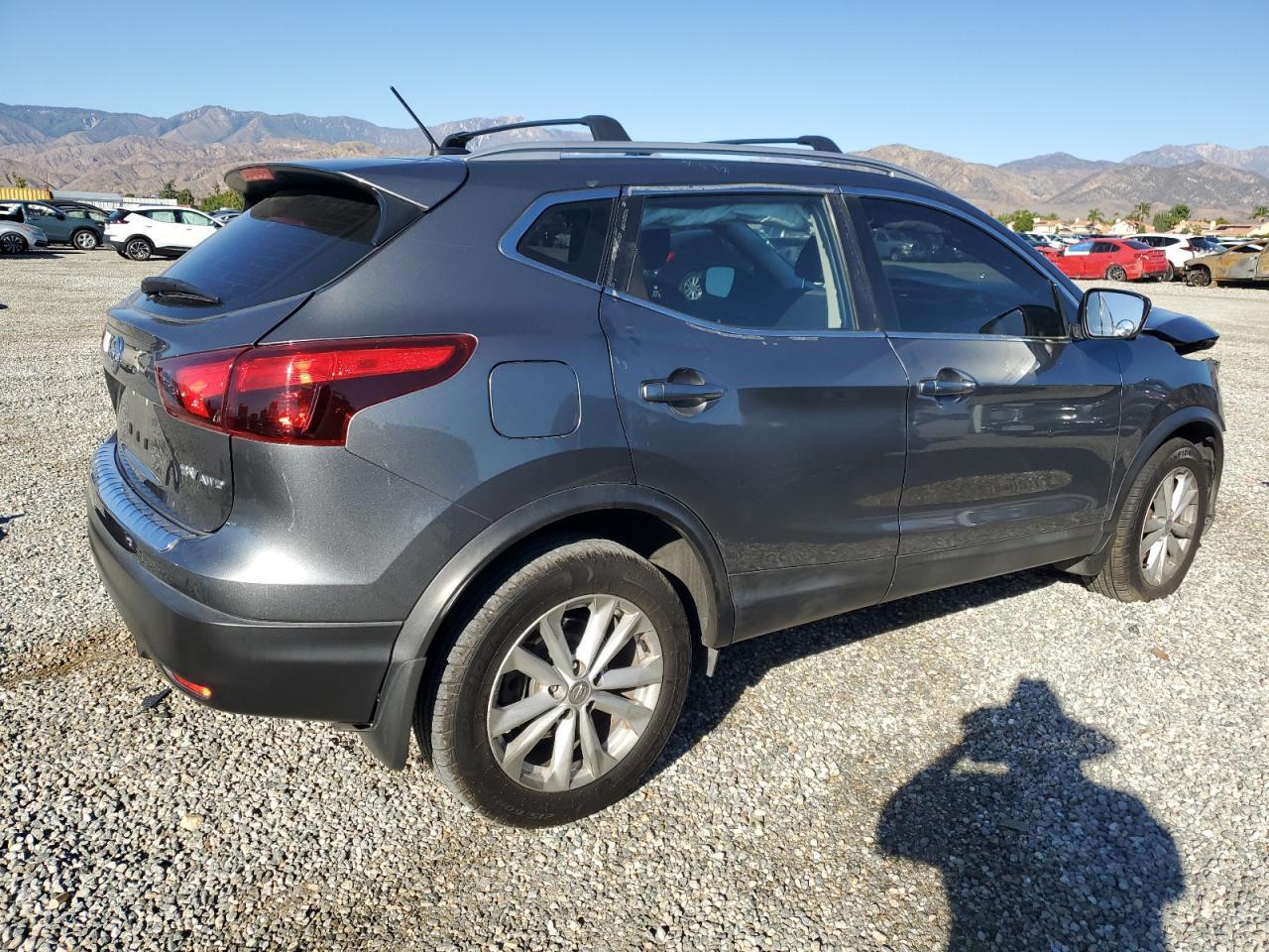 2017 Nissan Rogue Sport S - Фото 3