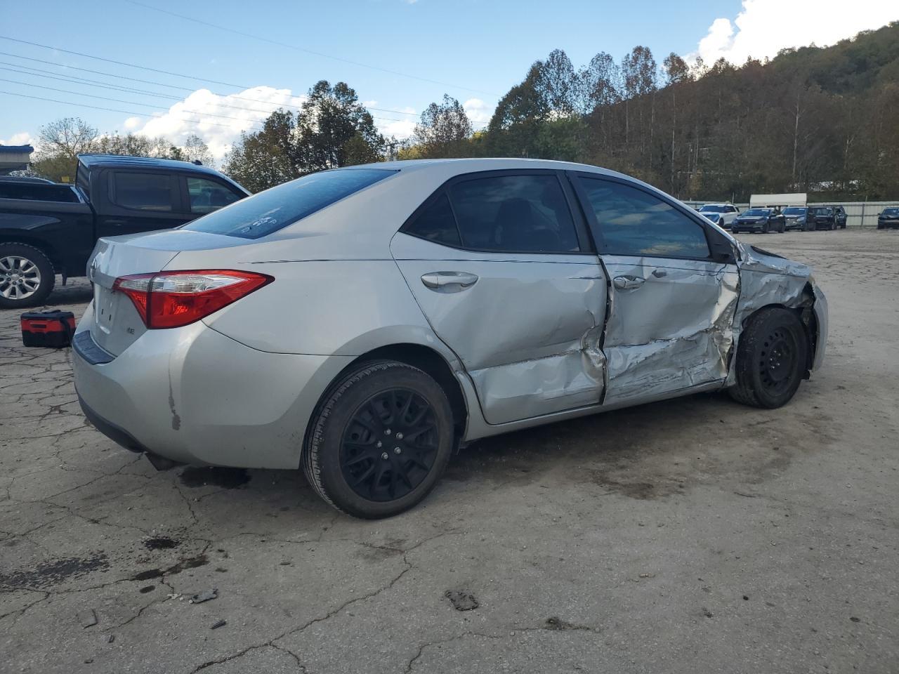 2016 Toyota Corolla L - Фото 3