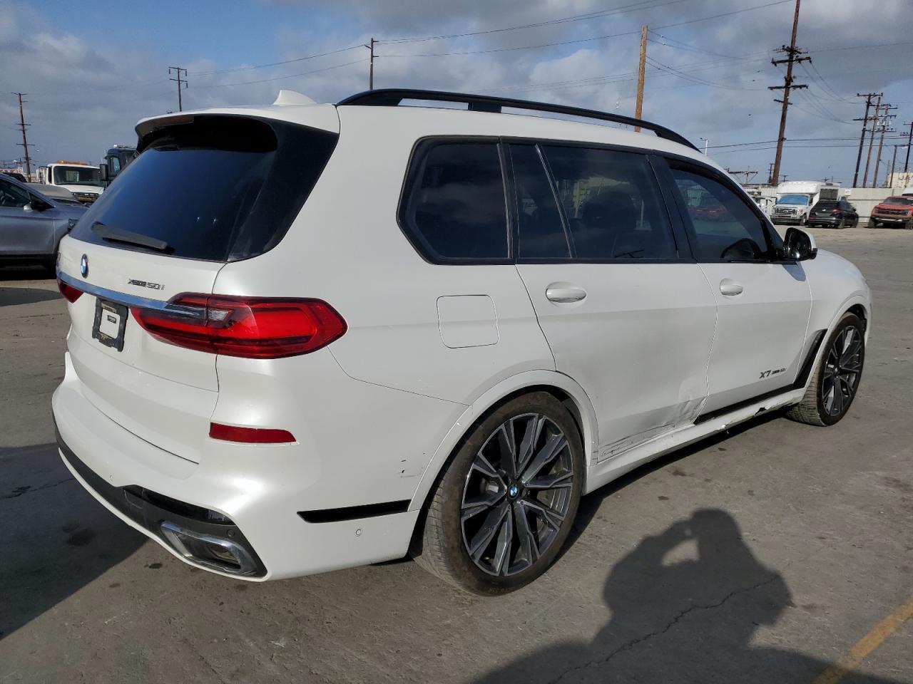 2019 BMW X7 xDrive50I - Image 3