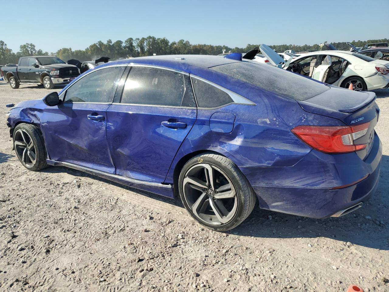 2019 Honda Accord Sport - Фото 2