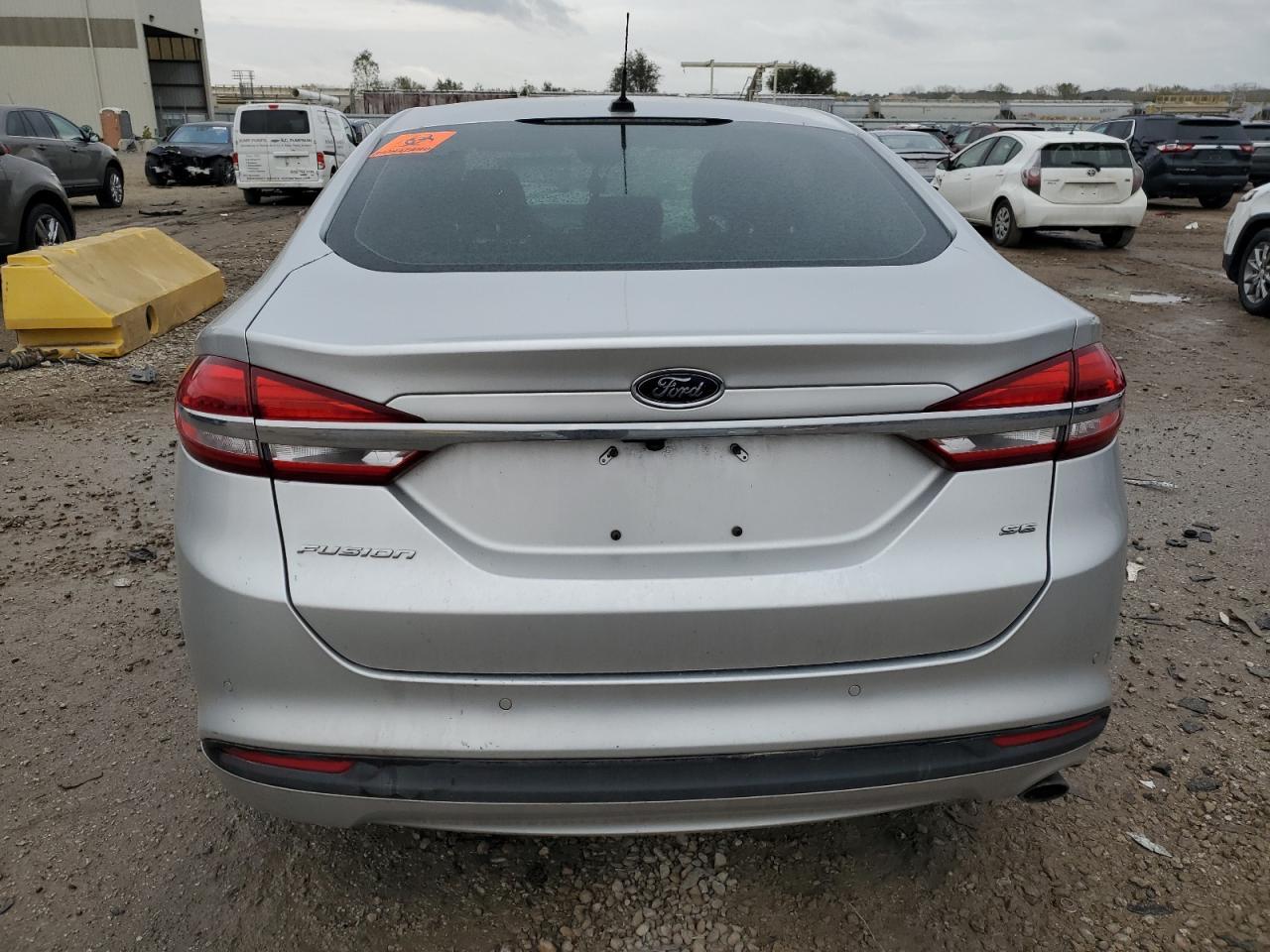 2017 Ford Fusion Se - Image 6