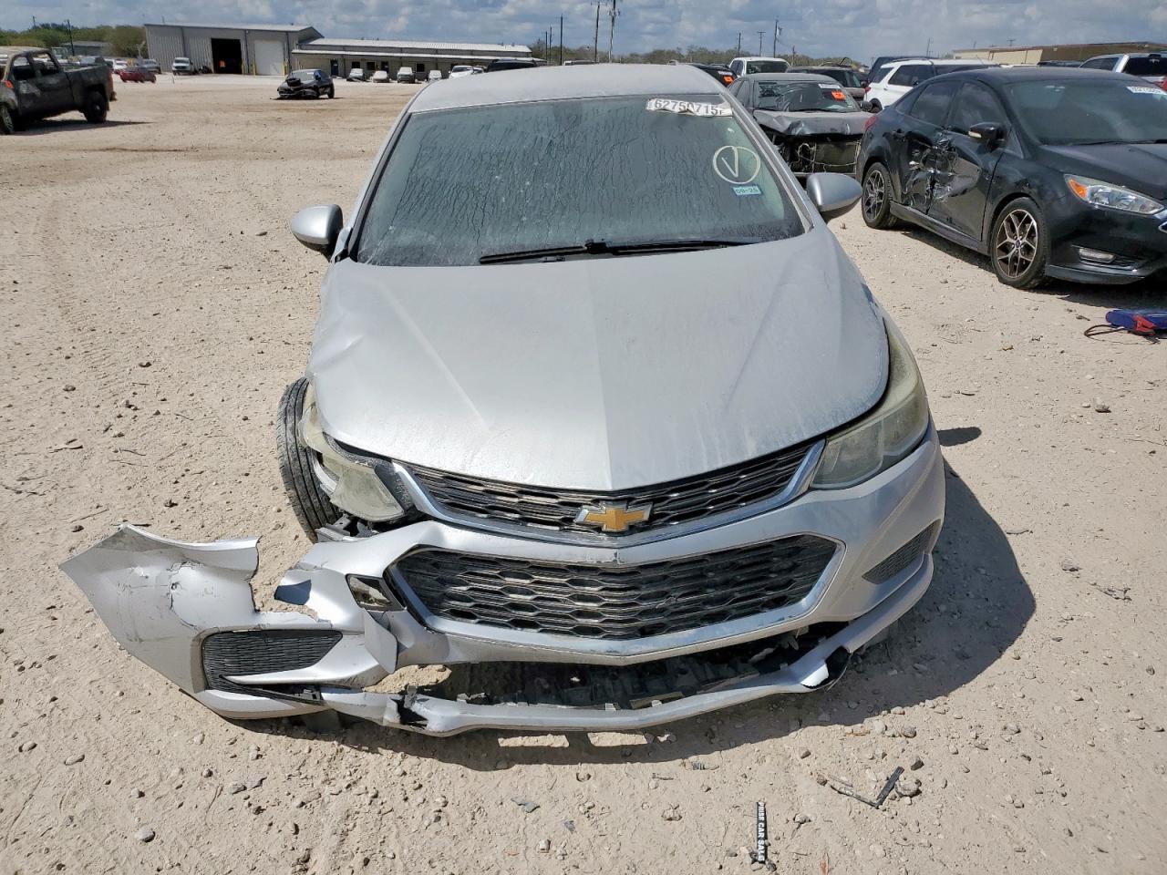 2017 Chevrolet Cruze Ls - Фото 5