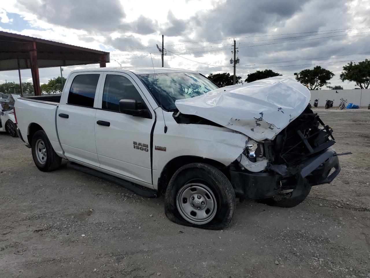 2017 Ram 1500 St - Image 4