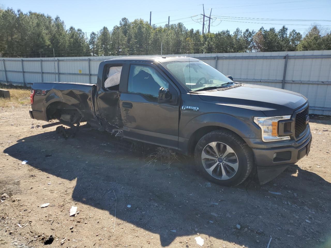 2019 Ford F150 Super Cab - Фото 4