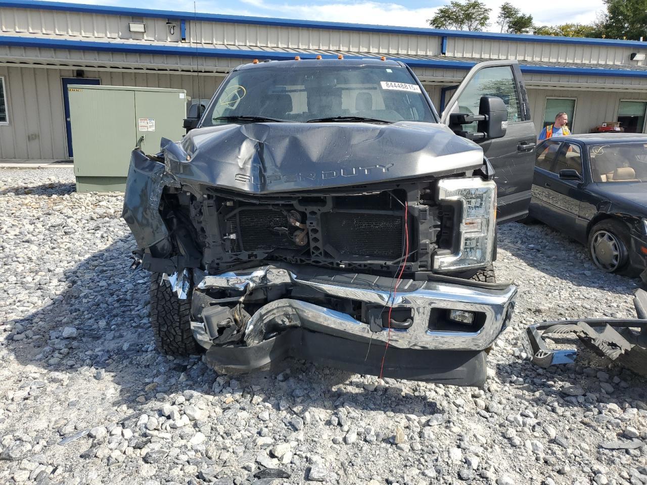 2017 Ford F250 Super Duty - Фото 5