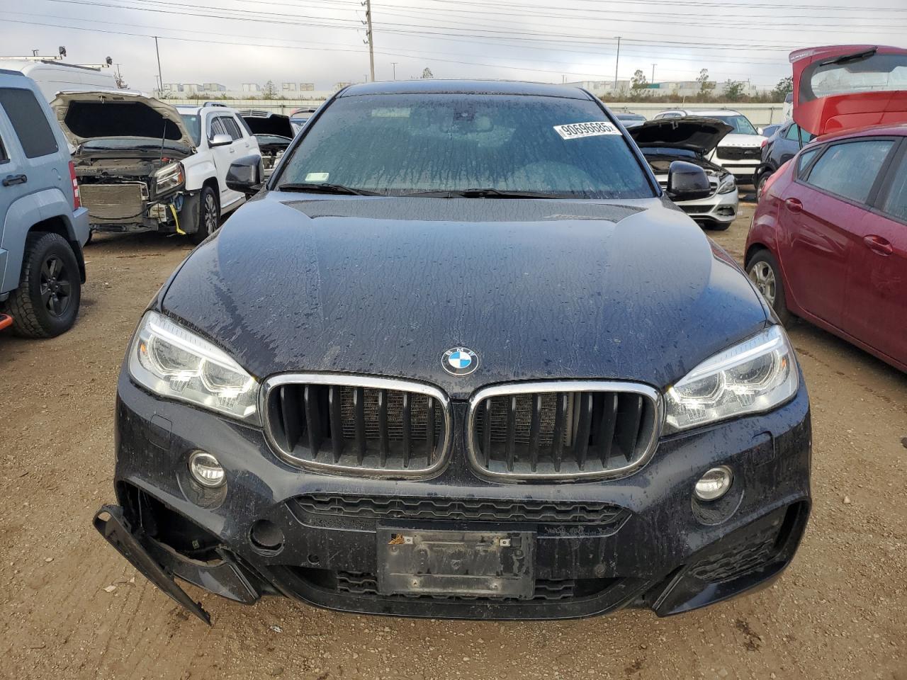 2016 BMW X6 xDrive35I - Фото 5