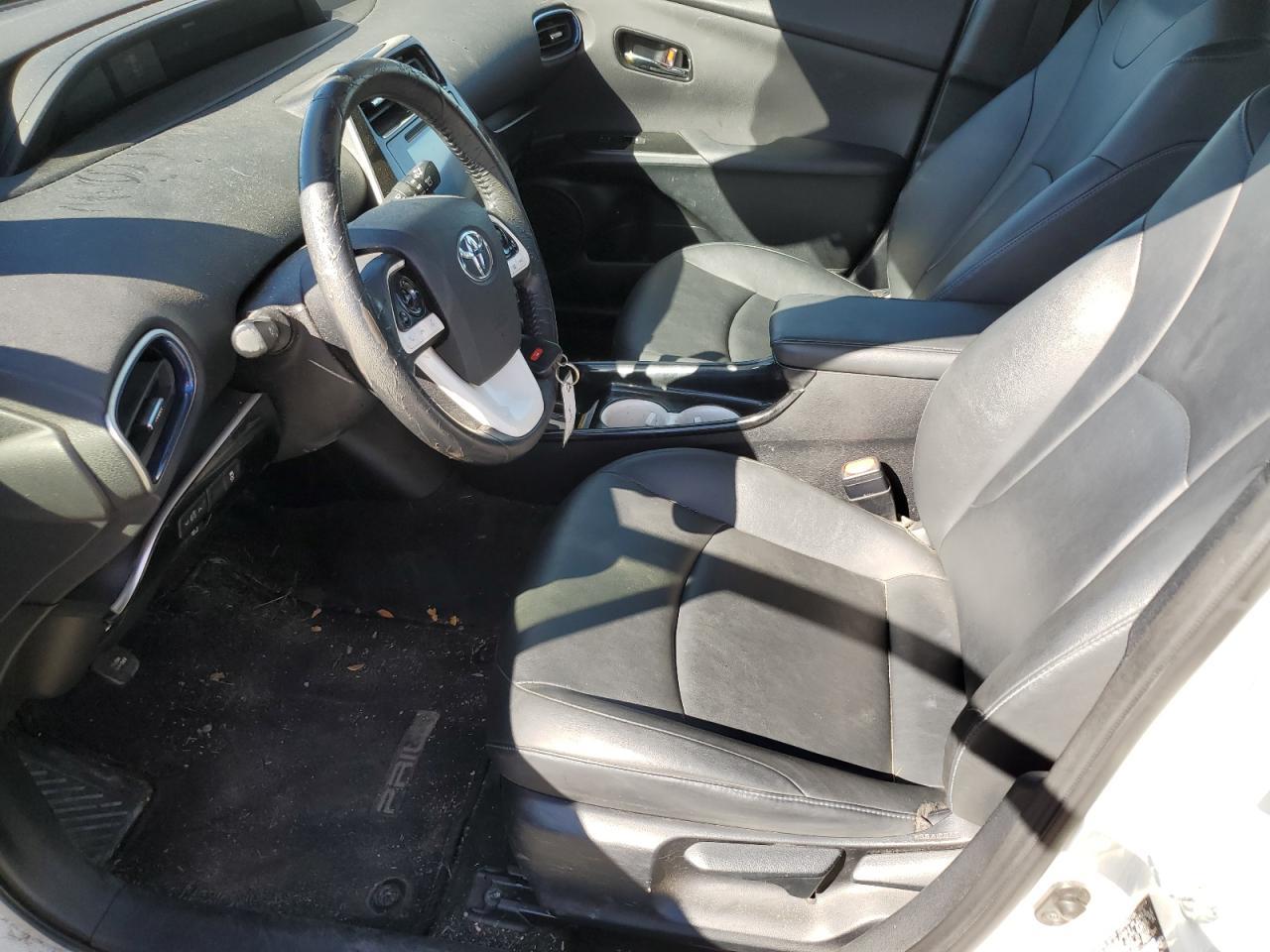 2016 Toyota Prius - Фото 7