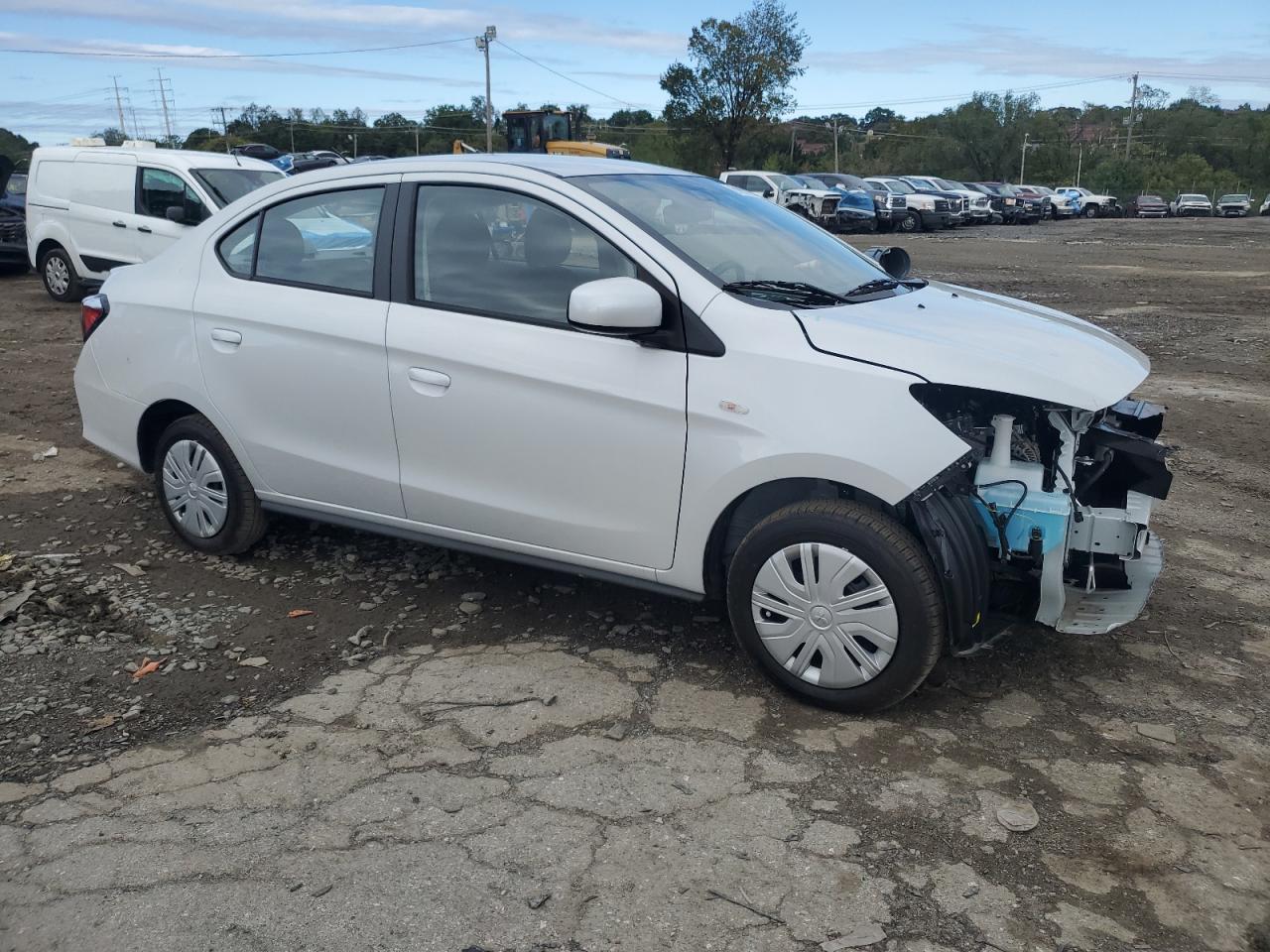 2024 Mitsubishi Mirage G4 Es - Image 4