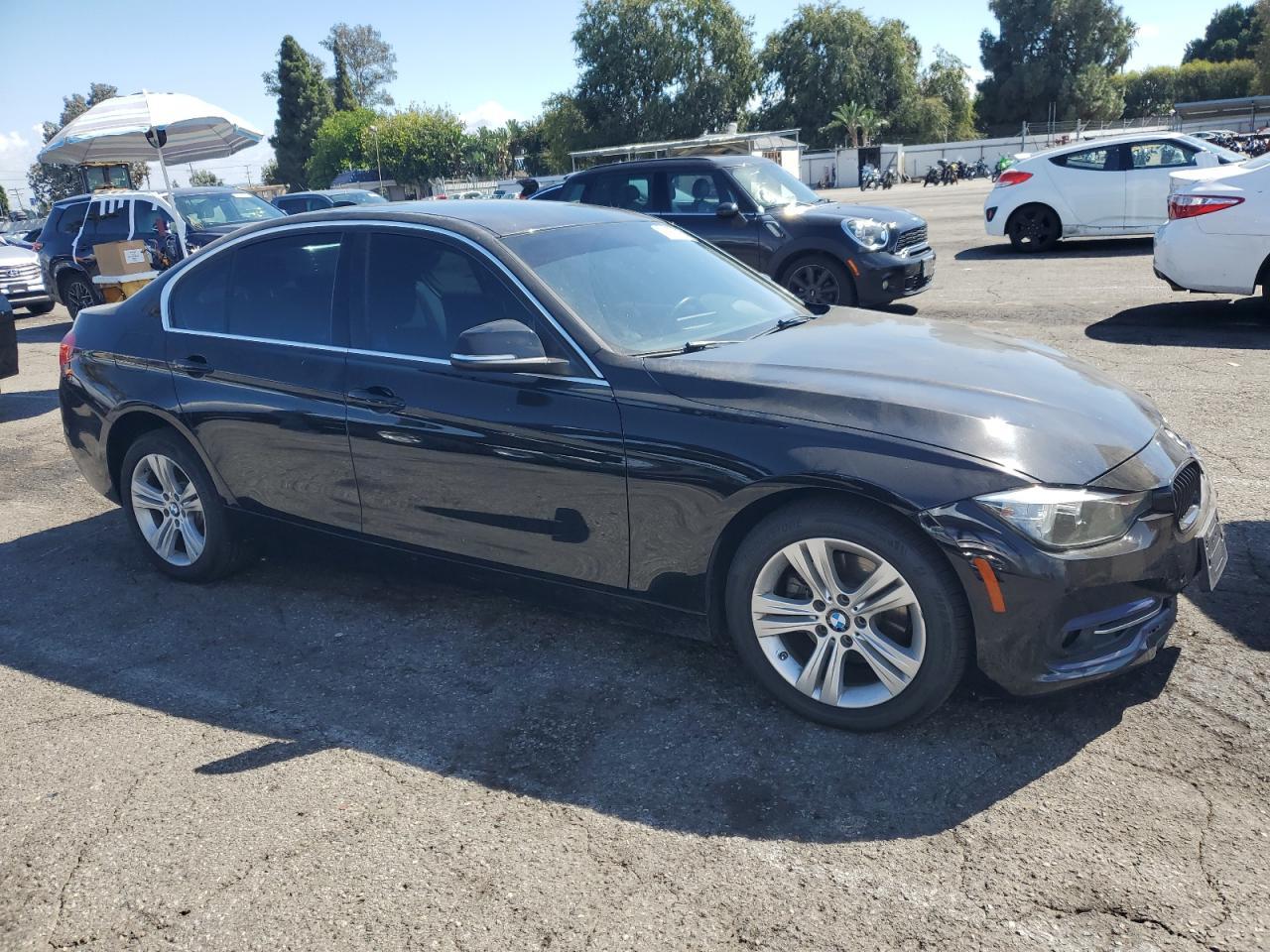 2017 BMW 330 I - Фото 4