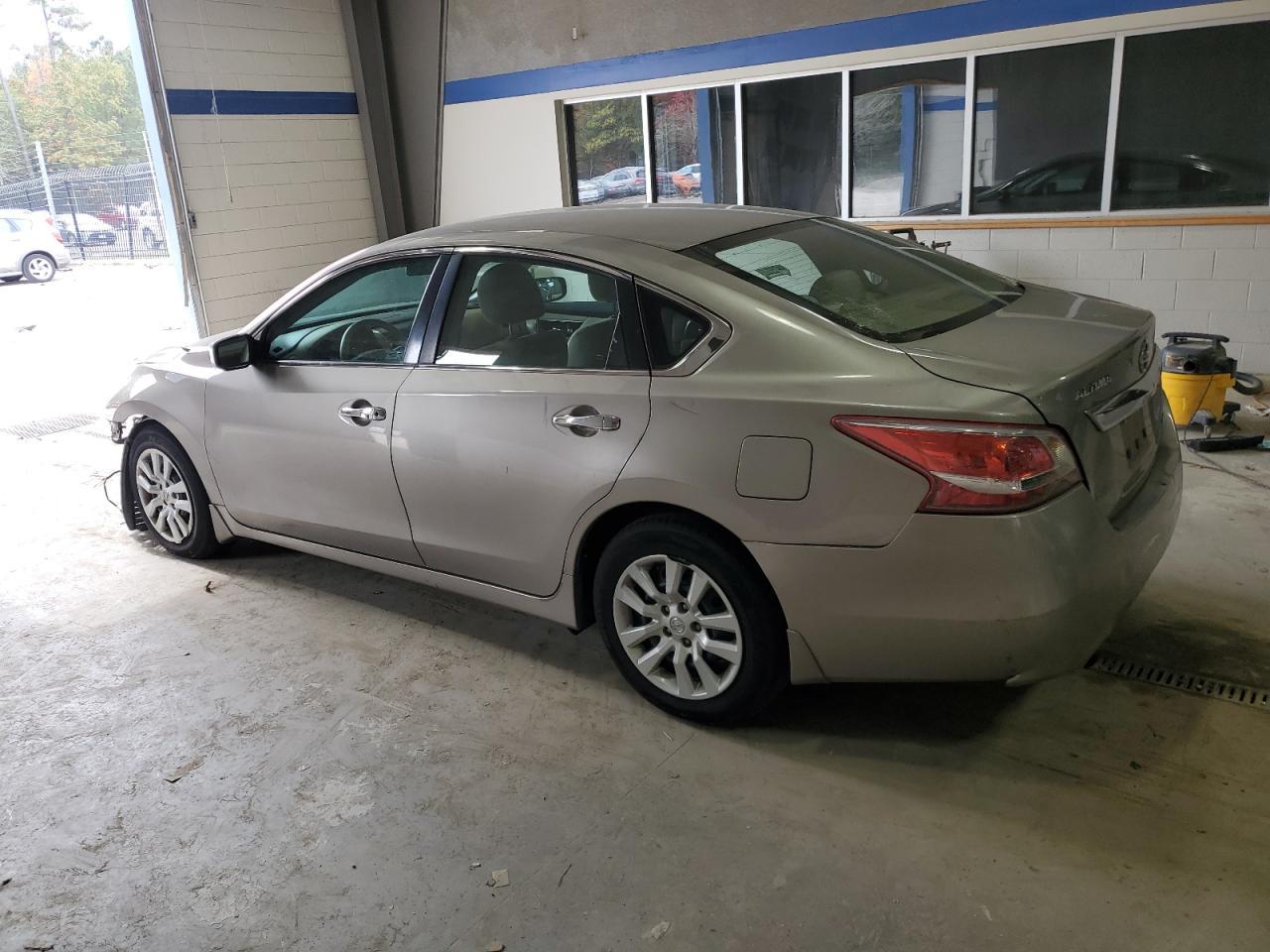 2013 Nissan Altima 2.5 - Image 2