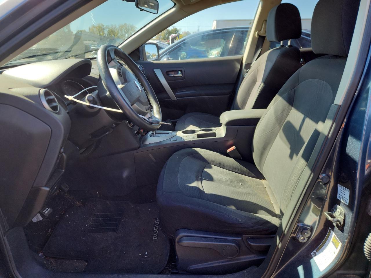 2012 Nissan Rogue S - Фото 7