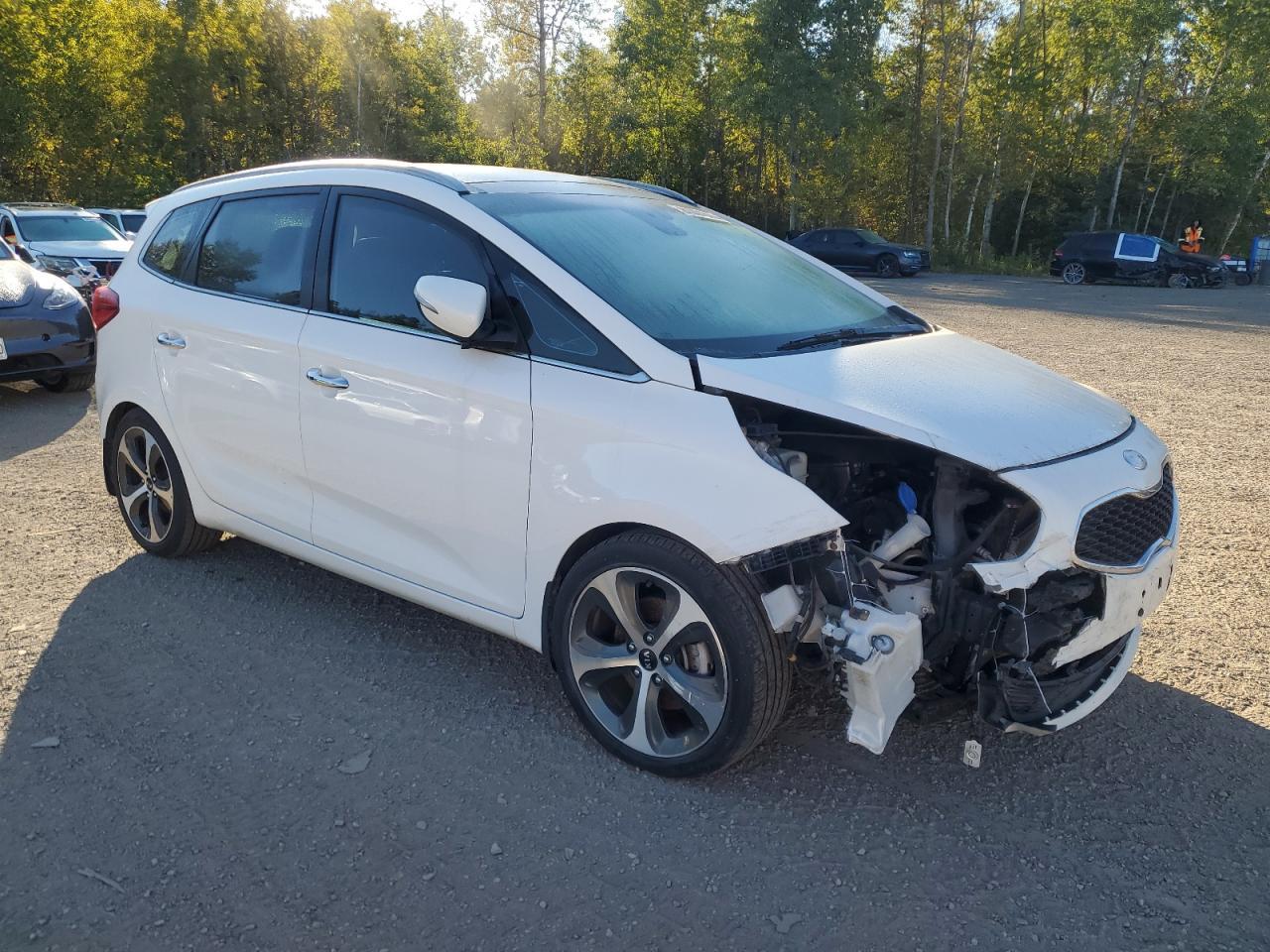 2015 Kia Rondo - Фото 4