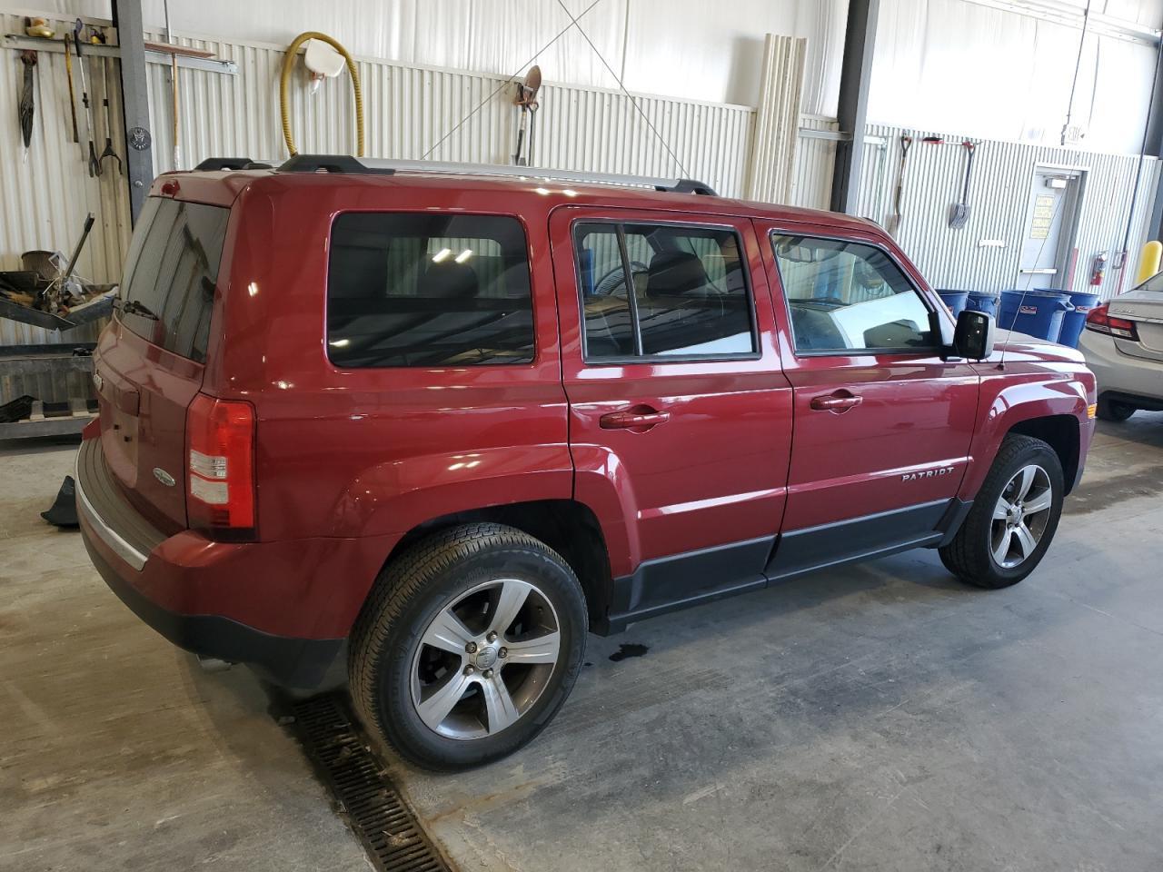 2016 Jeep Patriot Latitude - Image 3