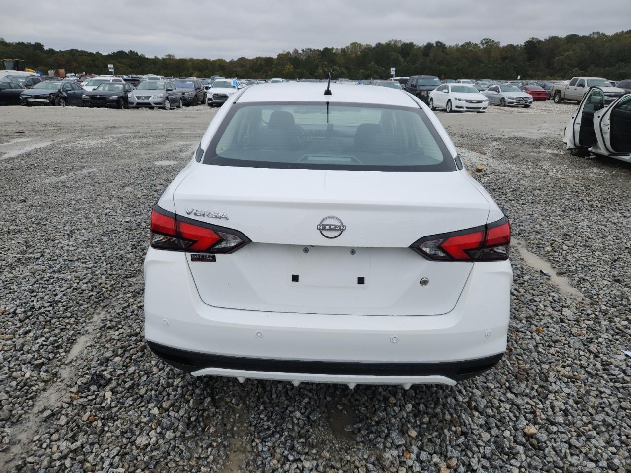 2024 Nissan Versa S - Фото 6