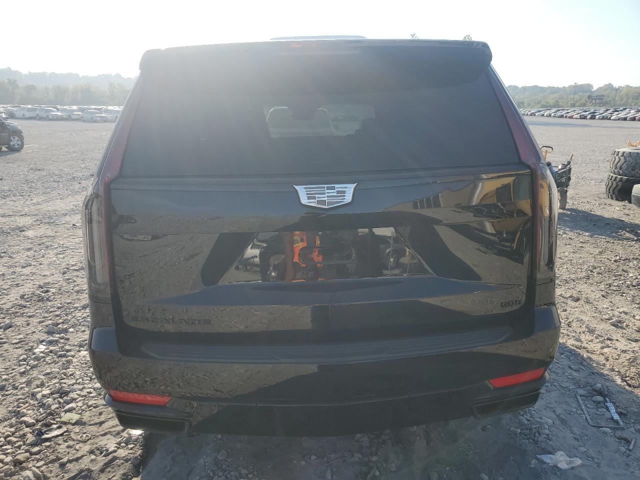 2022 Cadillac Escalade Sport Platinum - Image 6