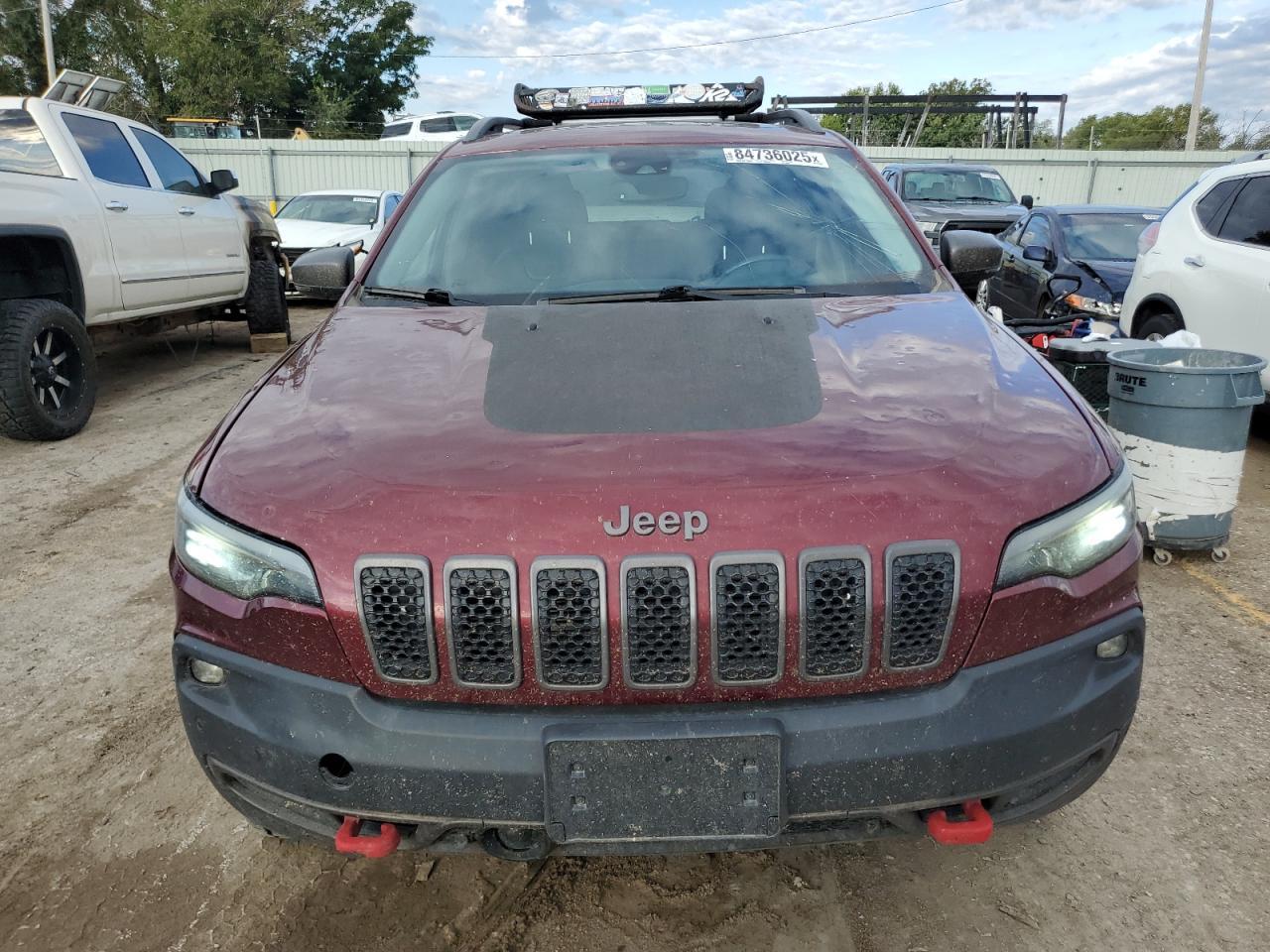2019 Jeep Cherokee Trailhawk - Image 5