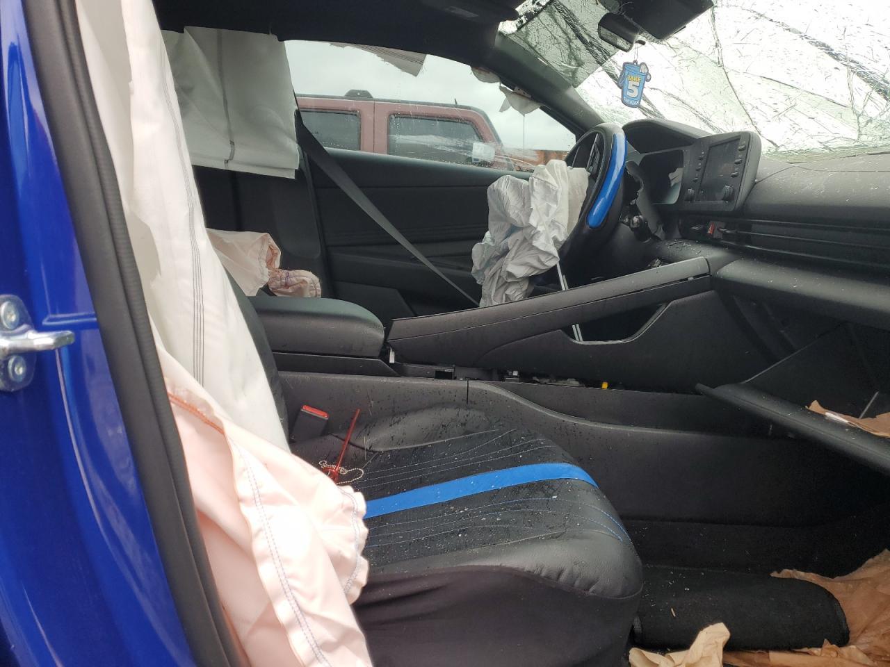 2025 Hyundai Elantra Sel Sport - Фото 7