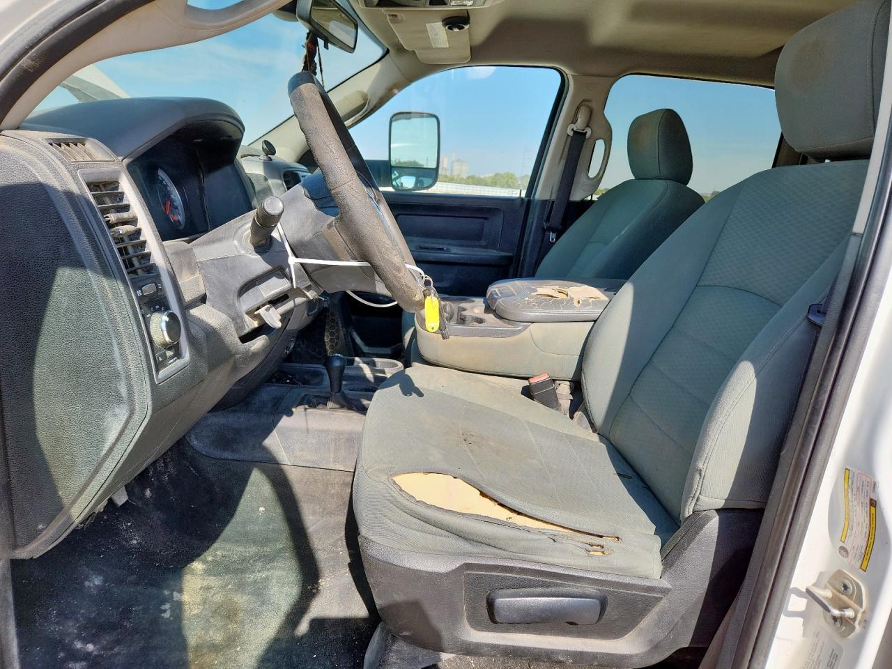 2015 Ram 2500 St - Image 7