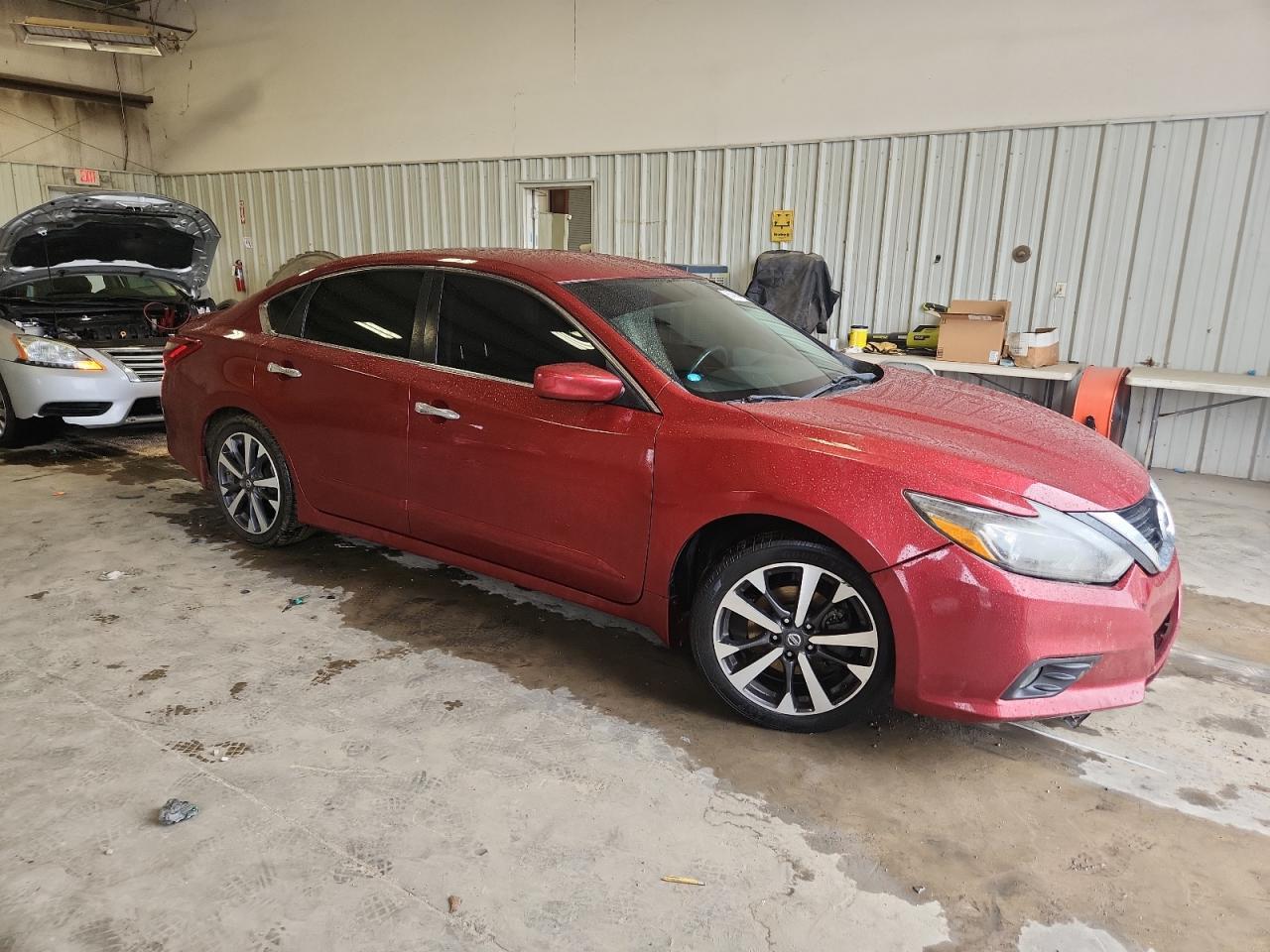 2017 Nissan Altima 2.5 - Фото 4