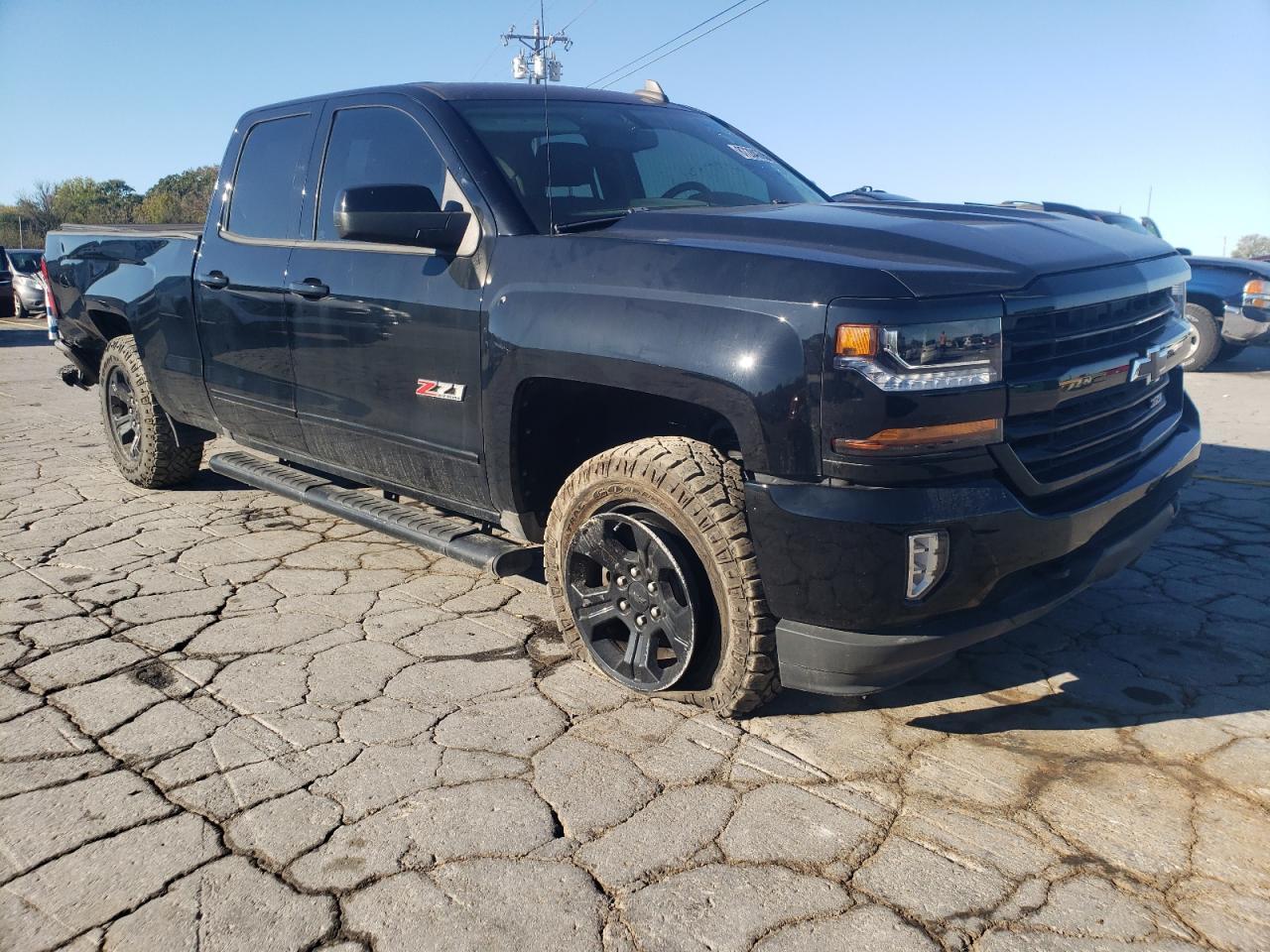 2017 Chevrolet Silverado K1500 Lt - Image 4