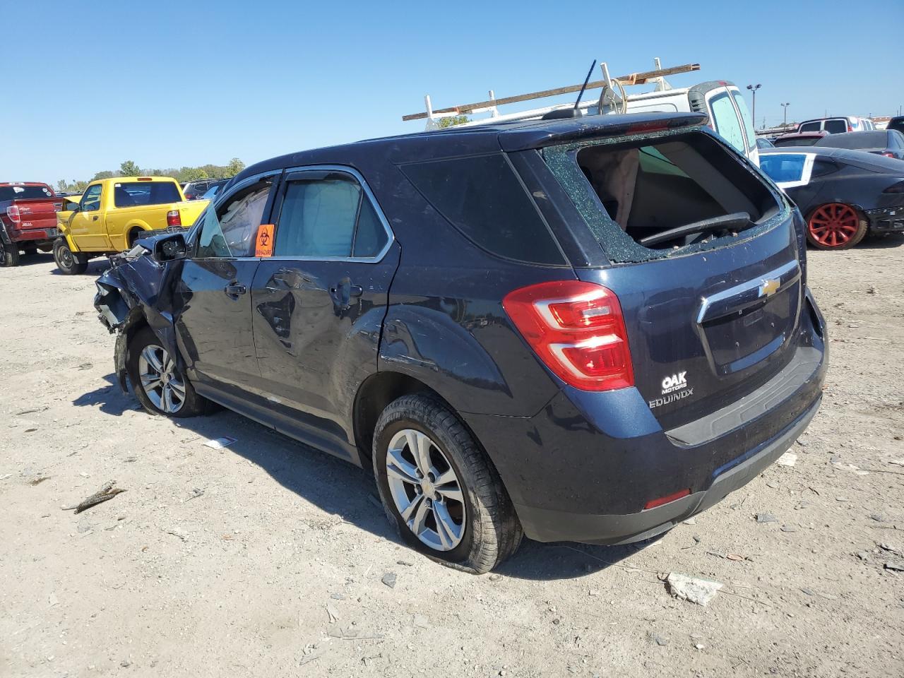 2017 Chevrolet Equinox Ls - Image 2