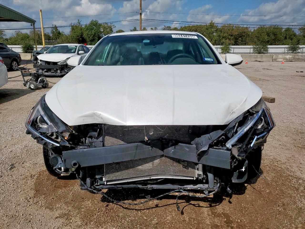 2020 Hyundai Elantra Se - Фото 5