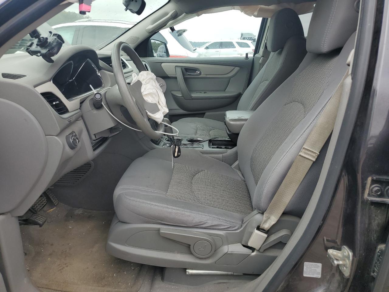 2016 Chevrolet Traverse Ls - Image 7