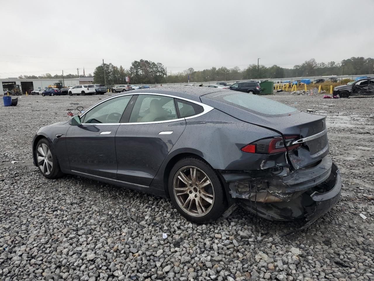 2021 Tesla Model S - Image 2