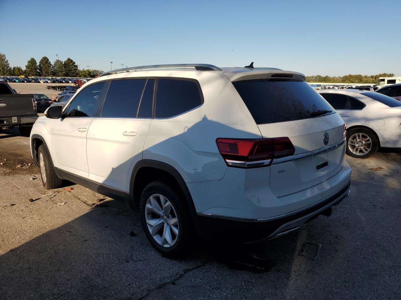 2018 Volkswagen Atlas Sel - Фото 2