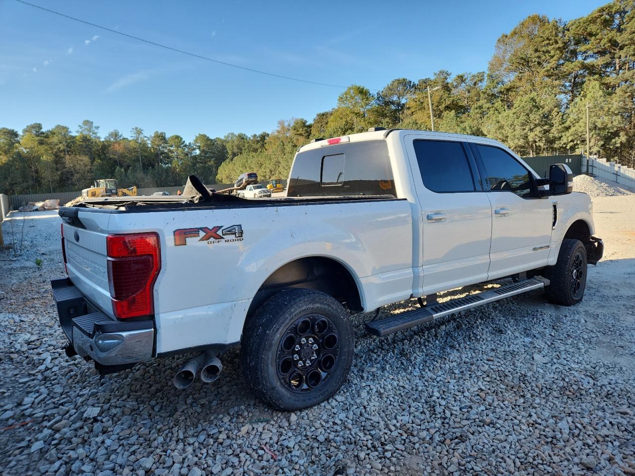 2021 Ford F250 Super Duty - Фото 3