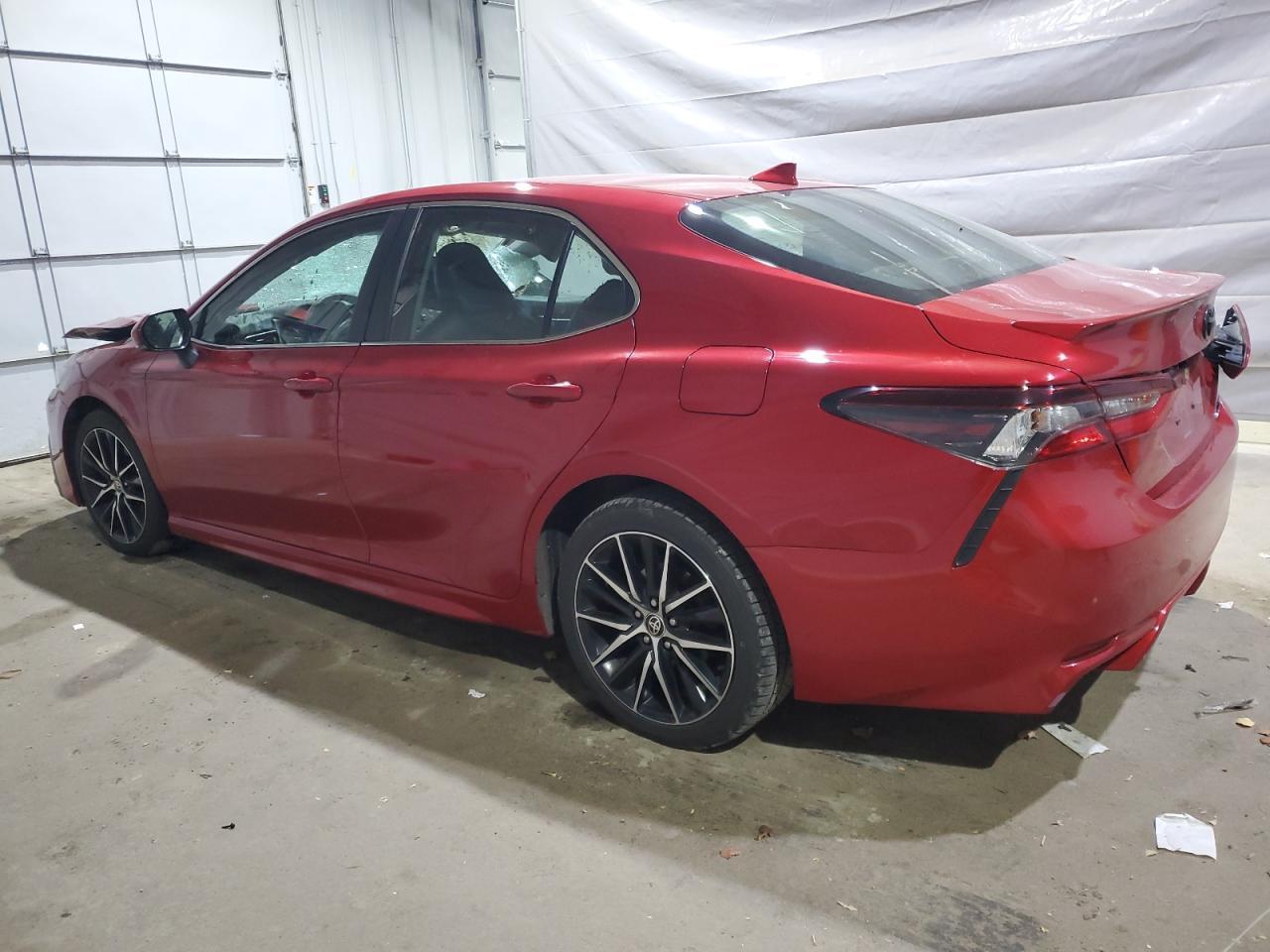 2021 Toyota Camry Se - Image 2