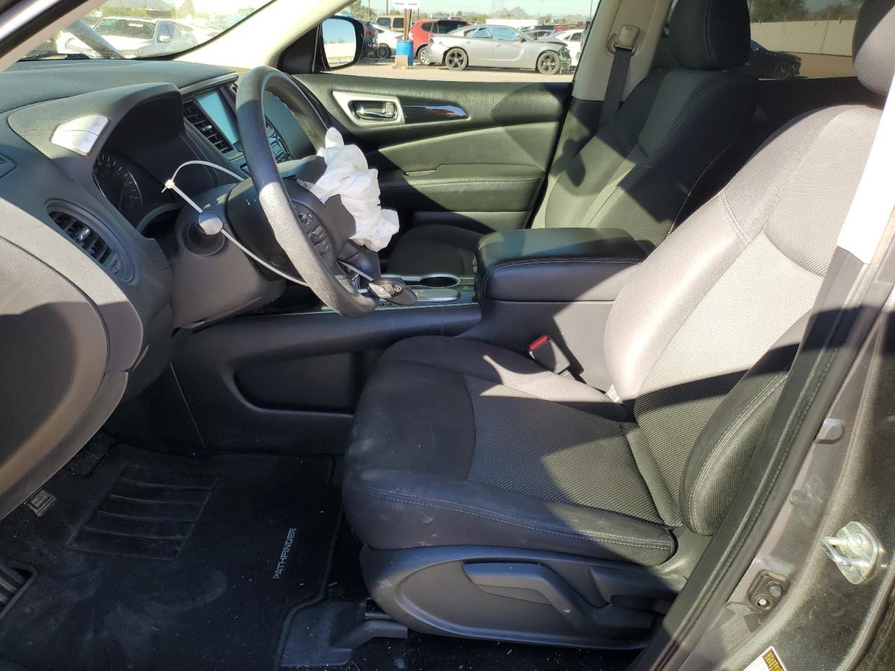 2020 Nissan Pathfinder S - Фото 7